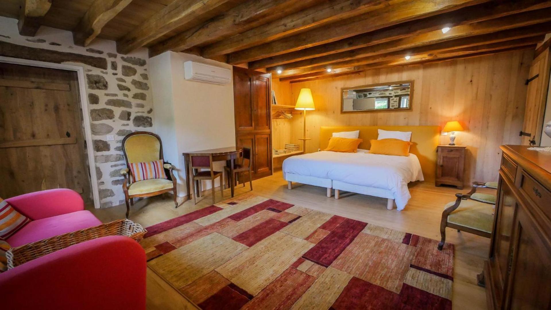 La Grande Foret Saint-Jouvent Εξωτερικό φωτογραφία